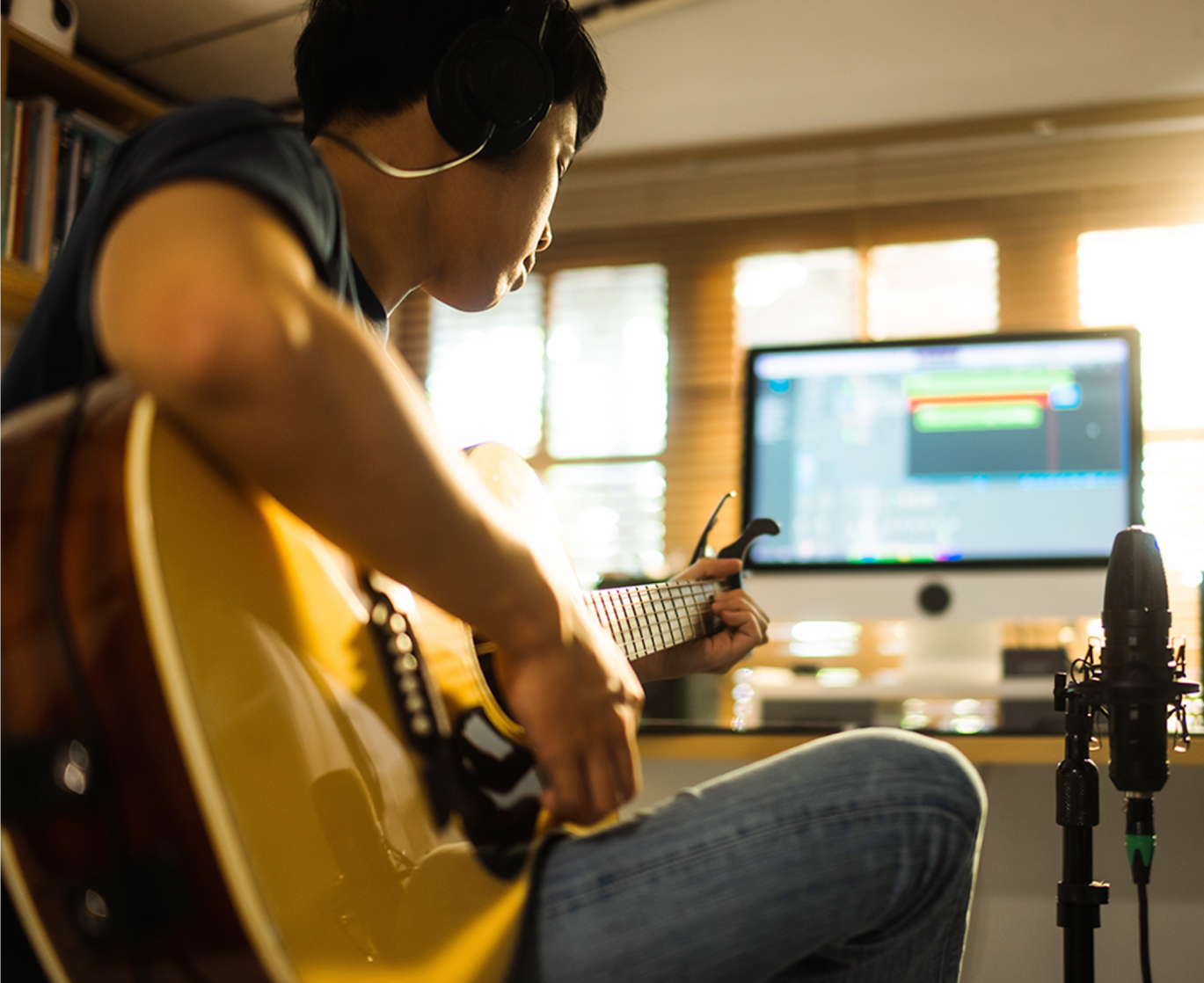 Gambar untuk bagian Wadah bagi musisi dan content creator audio Indonesia.